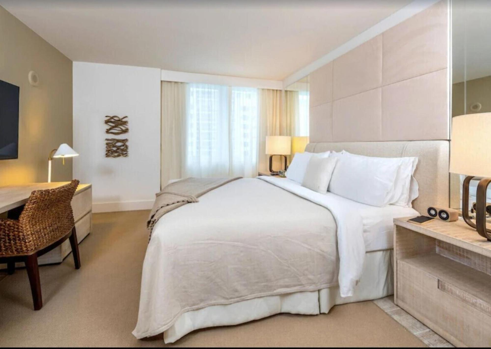 1 Hotel & Homes Miami Beach Oceanfront Residence Suites By Joe Semary Eksteriør billede